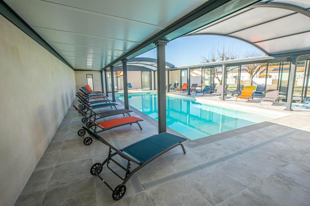 Le Pacha Maison Avec Piscine/Parking/Wifi/Plages 5Kms Les Mathes Exteriér fotografie