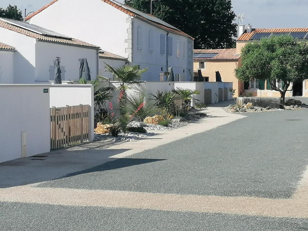 Le Pacha Maison Avec Piscine/Parking/Wifi/Plages 5Kms Les Mathes Exteriér fotografie